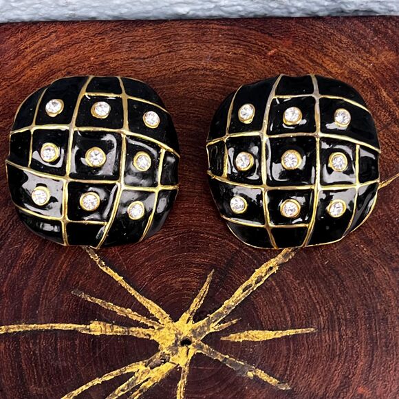 90s Large Black Enamel and Gold Clip On Earring Womens Vintage Statement Jewelry - Picture 4 of 10